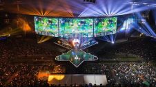 League of Legends Dünya Şampiyonası Finalleri: Beklenmedik Bir Zafer ve Tarihi Anlar